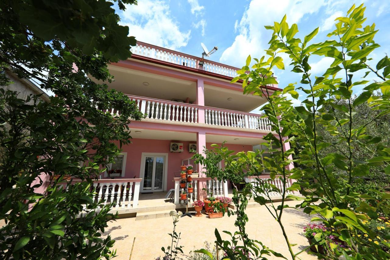 Villa Rajna Starigrad Paklenica Exteriér fotografie